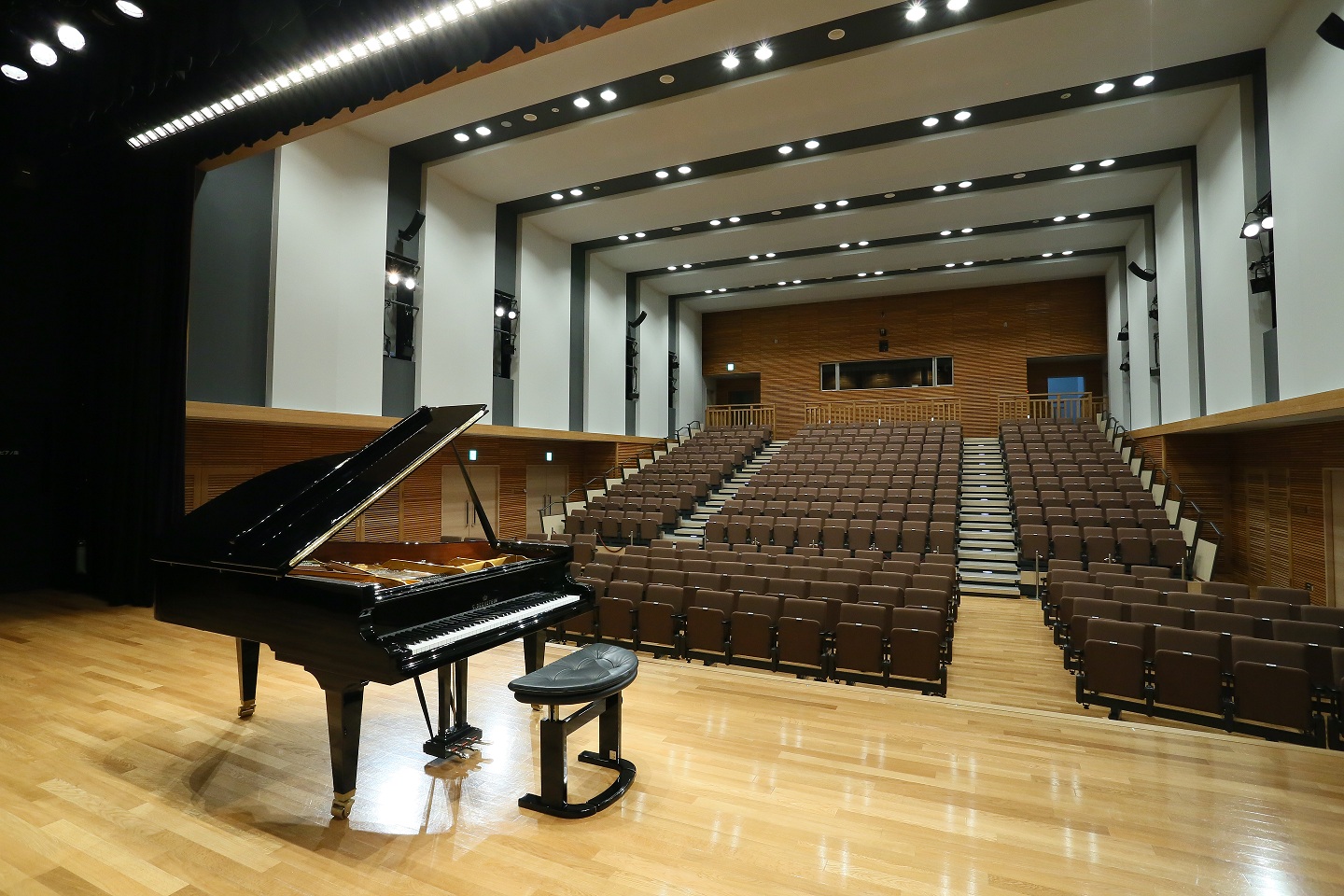 世界３大ピアノのひとつ、ベヒシュタインを弾いてみよう！vol.1